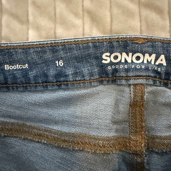 Sonoma Goods For Life Bootcut Jeans Blue Stretch Denim Distressed - Size 16 - Picture 8 of 10